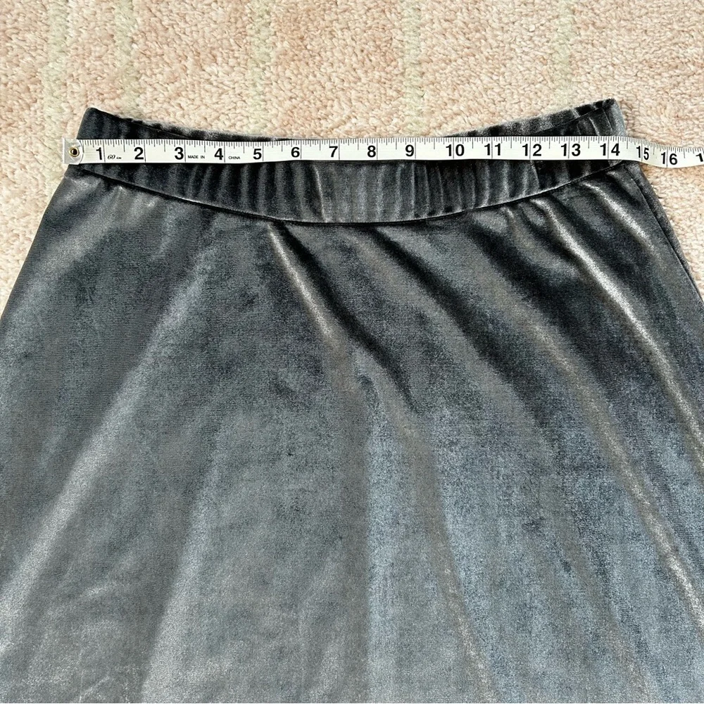 J Lee Silver Gray Velvet Midi A Line Skirt Size Medium Holiday Party Fall Autumn